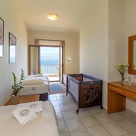 Otel Sunset Ástros